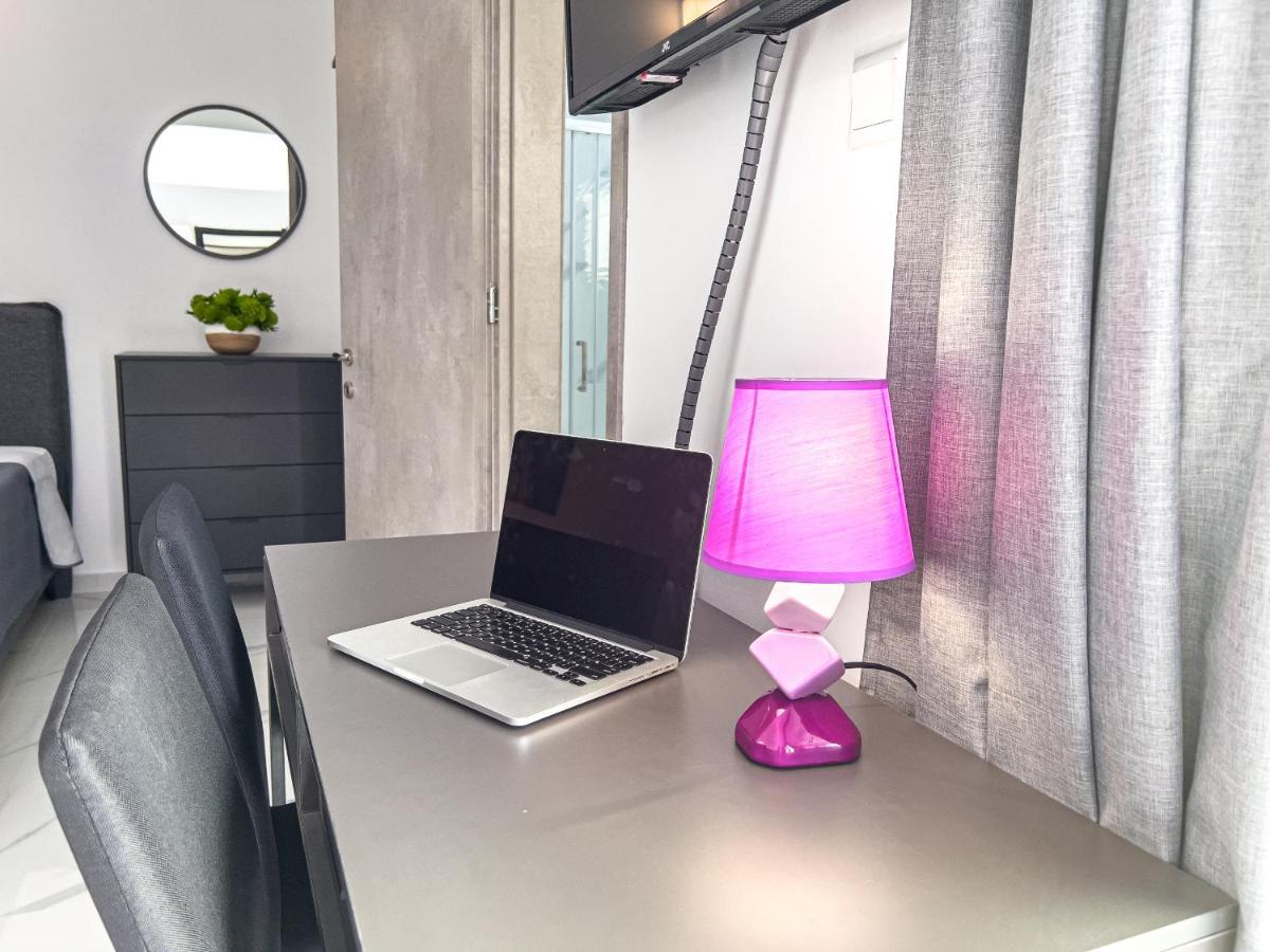 איה נאפה Giorgis Luxury Apartments מראה חיצוני תמונה