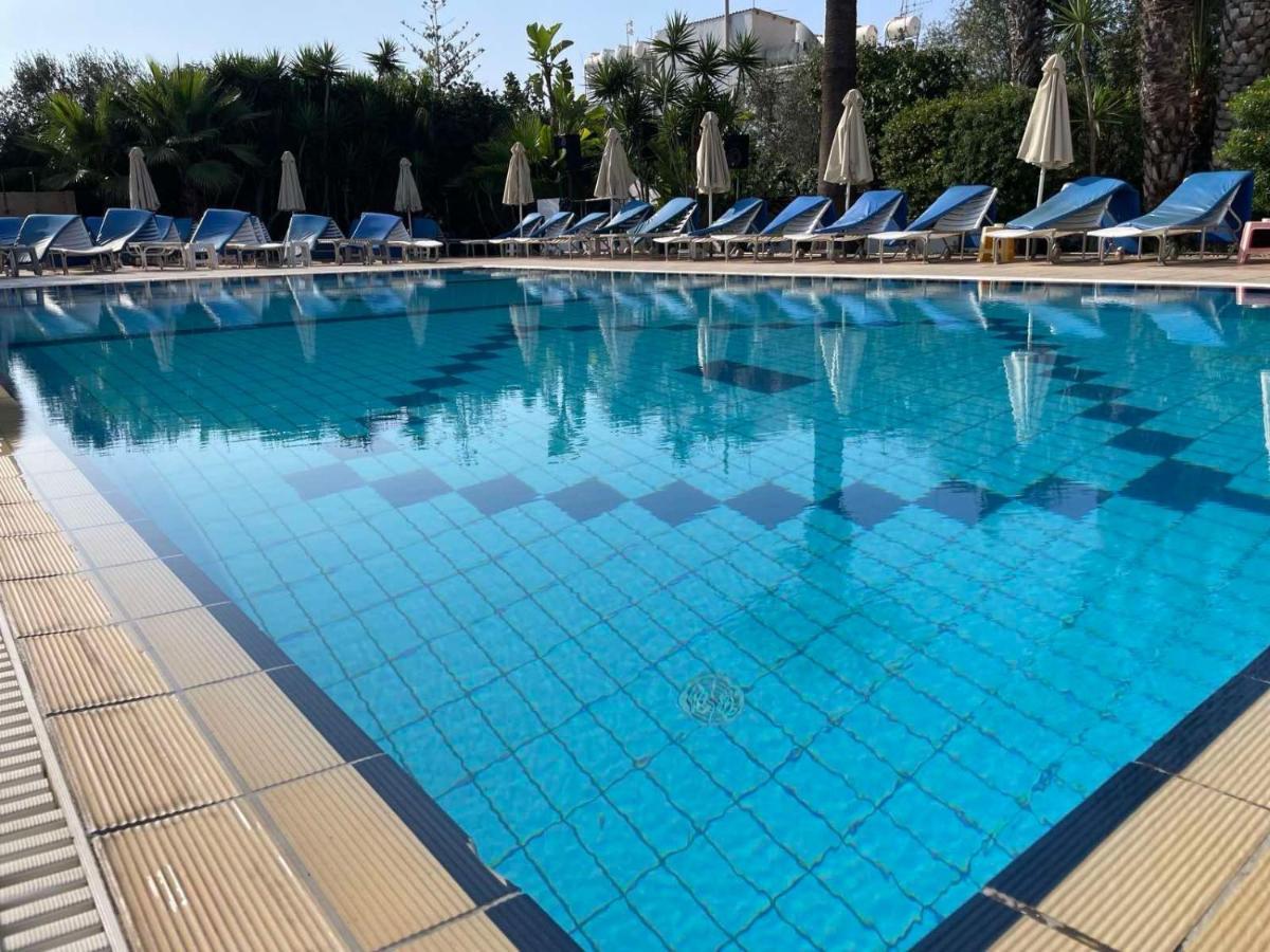 איה נאפה Giorgis Luxury Apartments מראה חיצוני תמונה