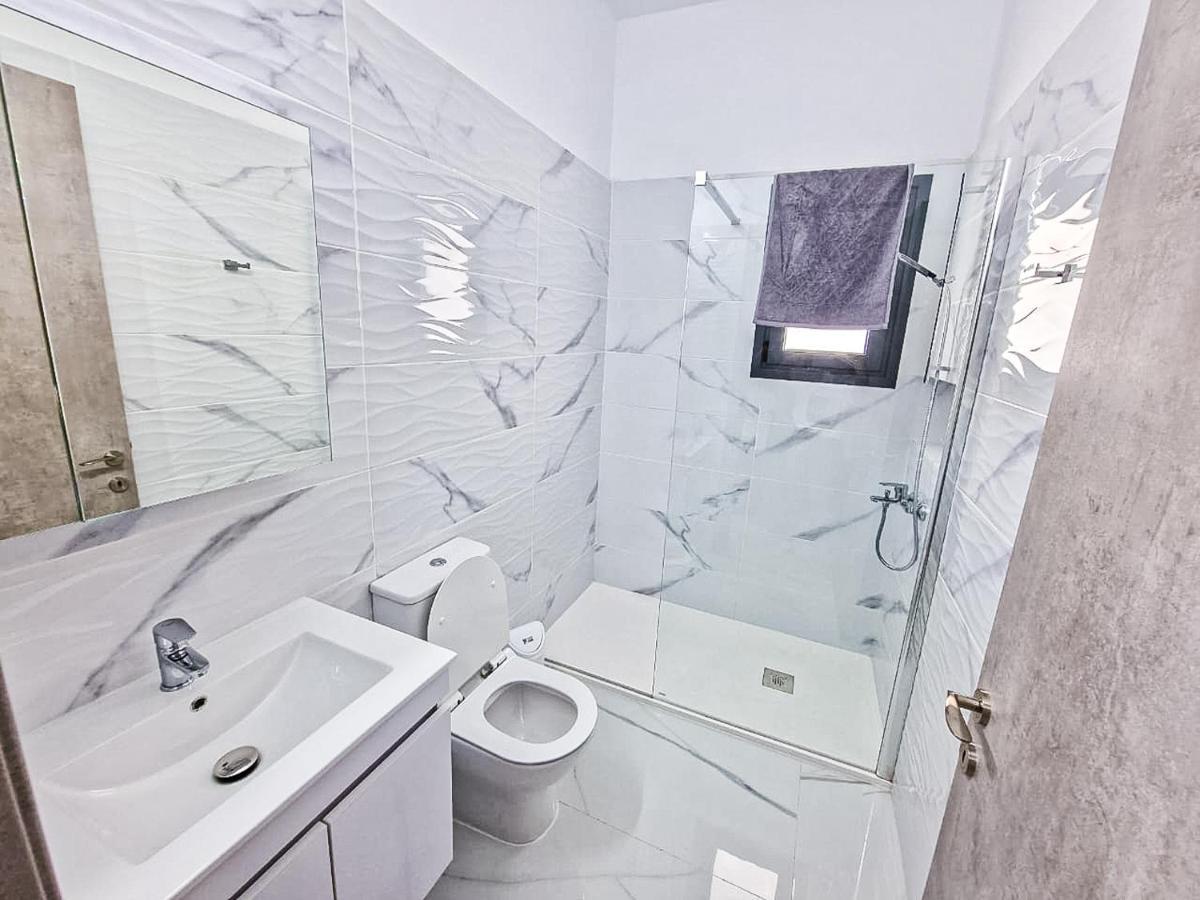 איה נאפה Giorgis Luxury Apartments מראה חיצוני תמונה